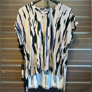 NWT Noli Thrive Tee Acadia Mulitcolor